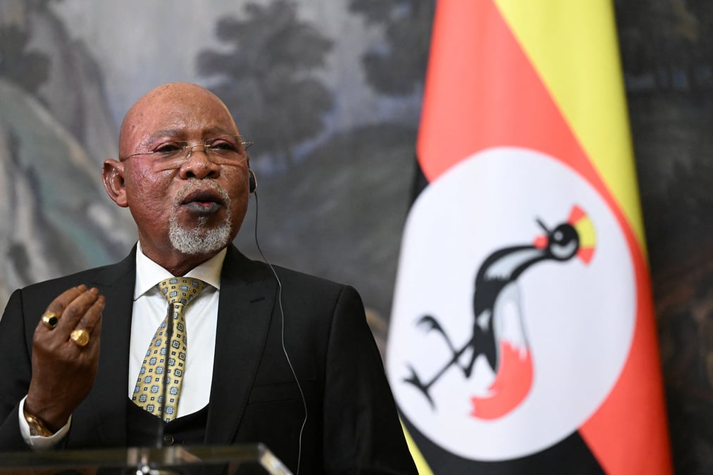 Le ministre ougandais des affaires etrangeres jeje odongo participe a une conference de presse