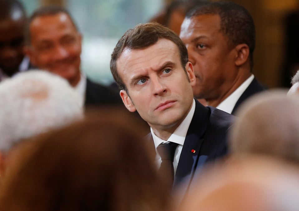 France: l'opposition veut etre associee a un eventuel referendum