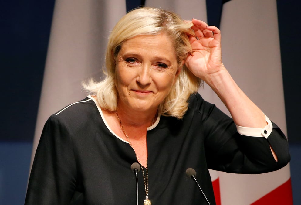 Marine le pen ne se rendra pas a l'hommage a jacques chirac