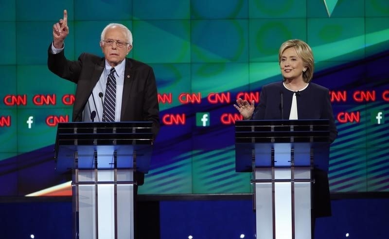 L'economie et le controle des armes au centre du premier debat democrate aux usa