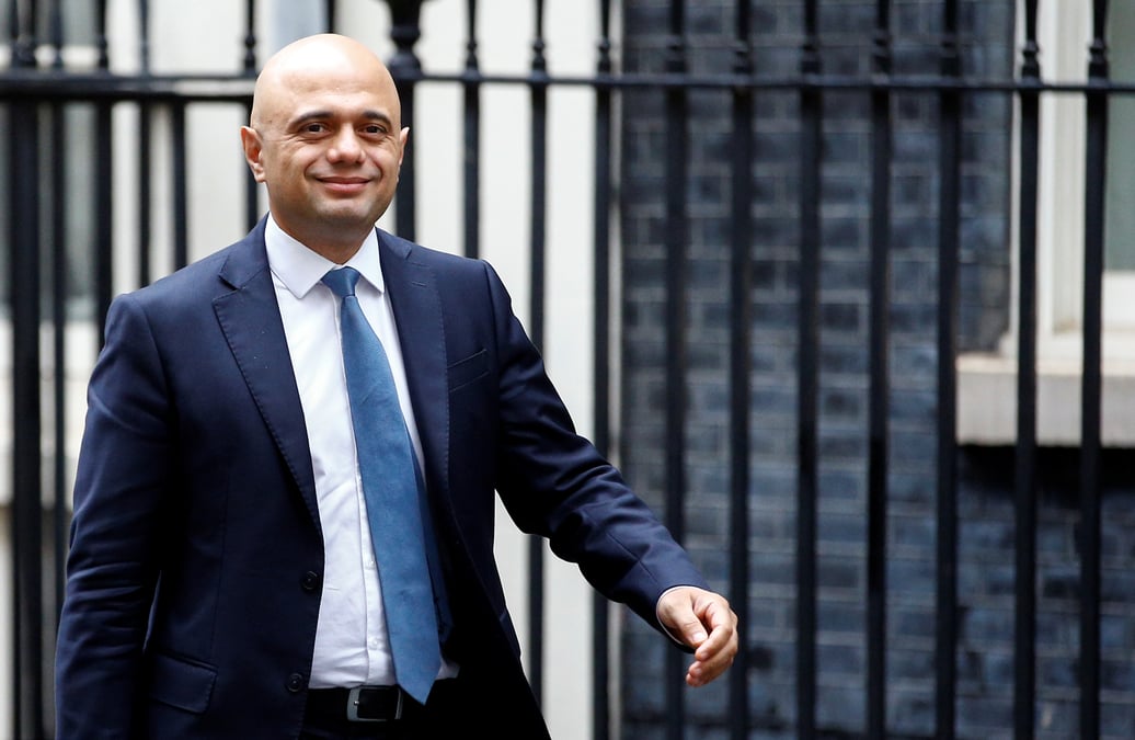 Brexit: la presentation du budget britannique reportee