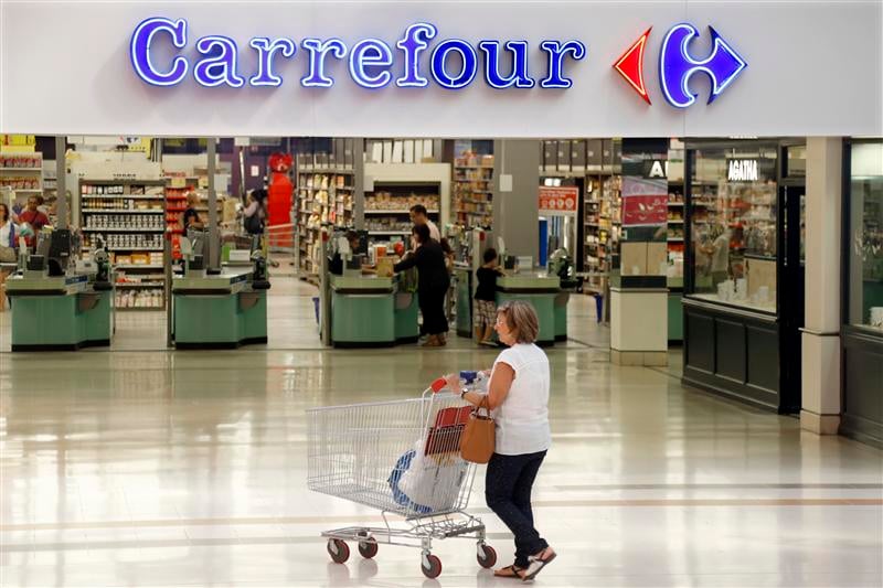 Carrefour négocie le rachat de galeries marchandes à Klépierre