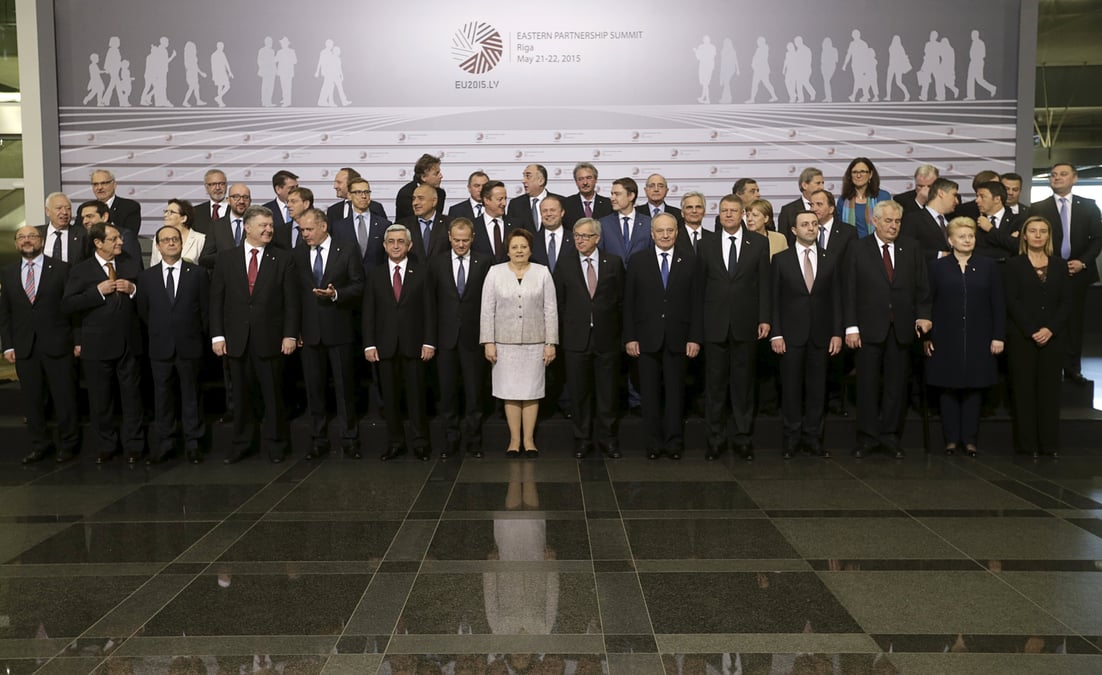 Un sommet du "partenariat oriental" prudent a riga