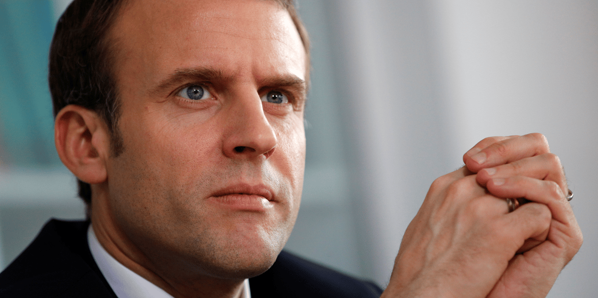 Les protestations "legitimes" n'empechent pas de gouverner, declare macron