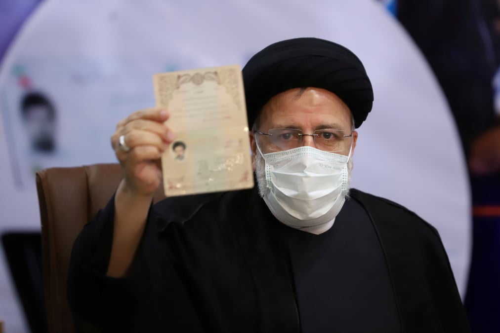L'iran approuve la candidature d'un ultra-conservateur a l'election presidentielle