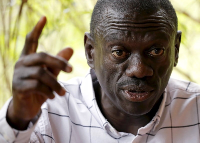 Le chef de l'opposition ougandaise kizza besigye inculpe de trahison