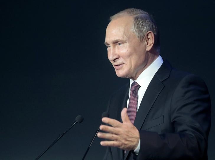 Poutine et macron se verront dimanche lors de la finale a moscou