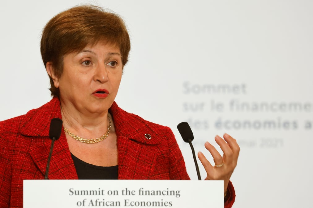 La france pas convaincue par les accusations contre la directrice du fmi, selon une source
