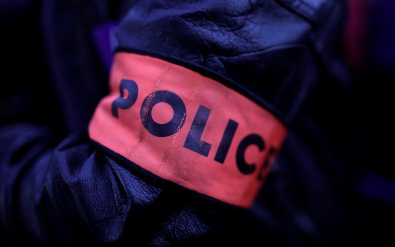 Un projet d'attentats dejoue a paris, rapporte tf1