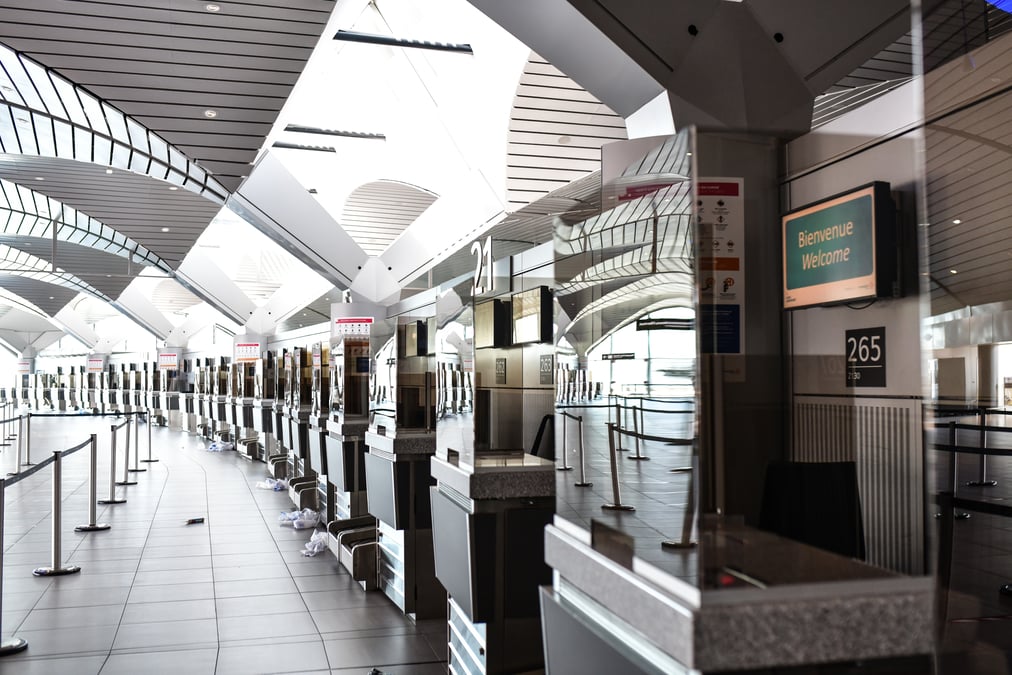 Mesures sanitaires à Aéroport de Lyon Saint Exupéry