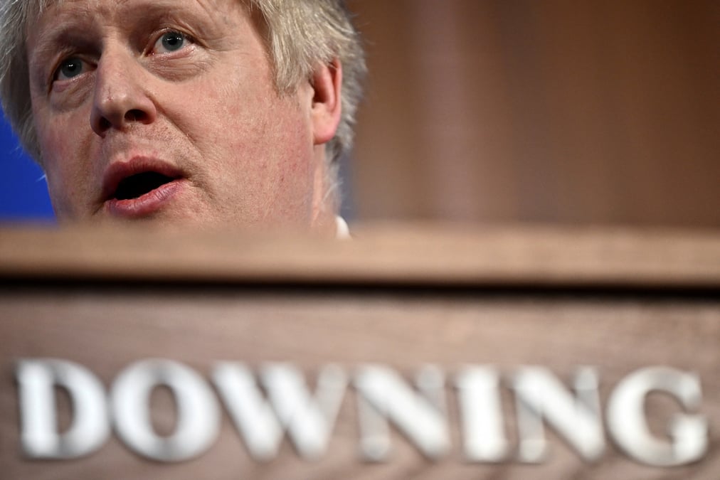 Grande-bretagne: plus de 50 amendes pour des fetes a downing street pendant le confinement
