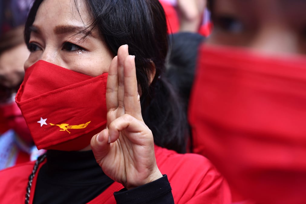 Les manifestations reprennent en birmanie, usa et onu condamnent la reponse de l'armee