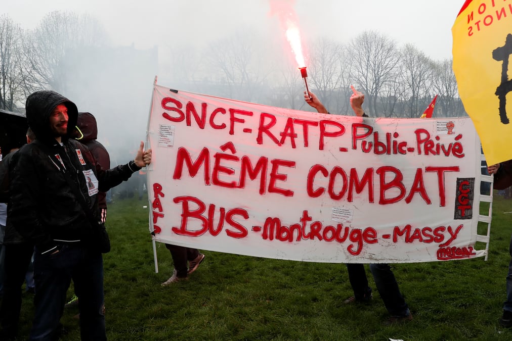 Reprise progressive du trafic a la sncf