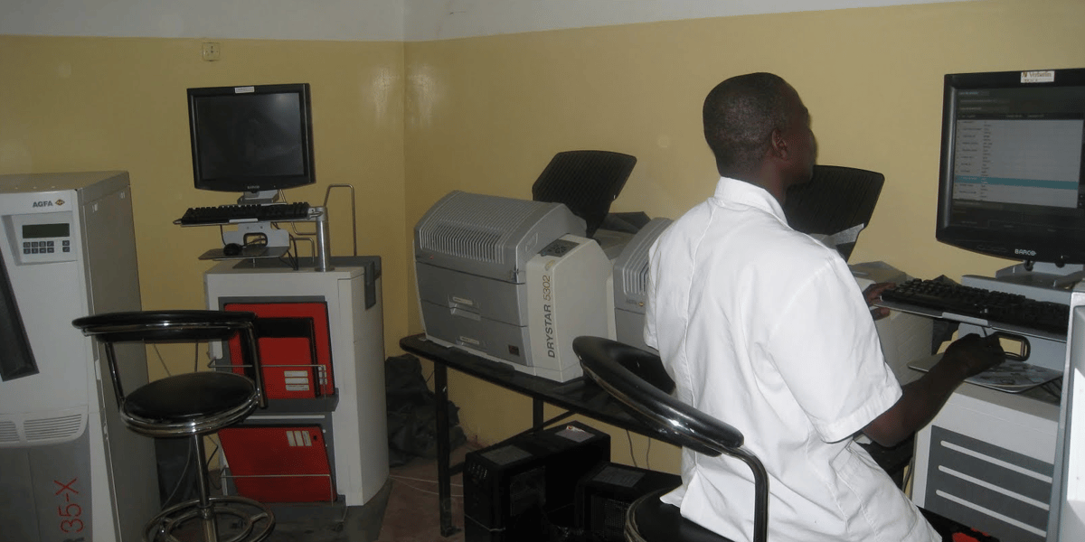 hôpital Tchad personnel