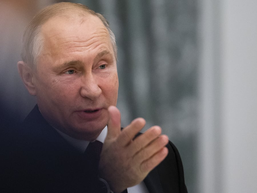 Rap en russie: le kremlin doit prendre l'initiative, dit poutine