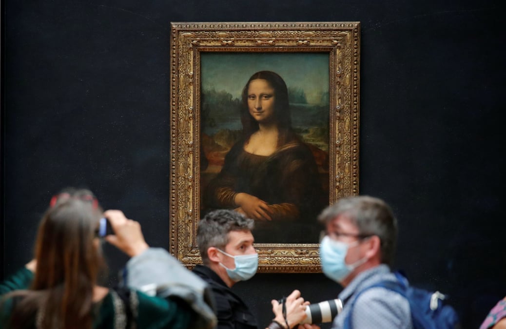 Louvre rouvre au public