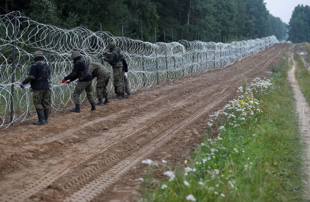 L'ue demande a la pologne d'autoriser frontex a la frontiere bielorusse
