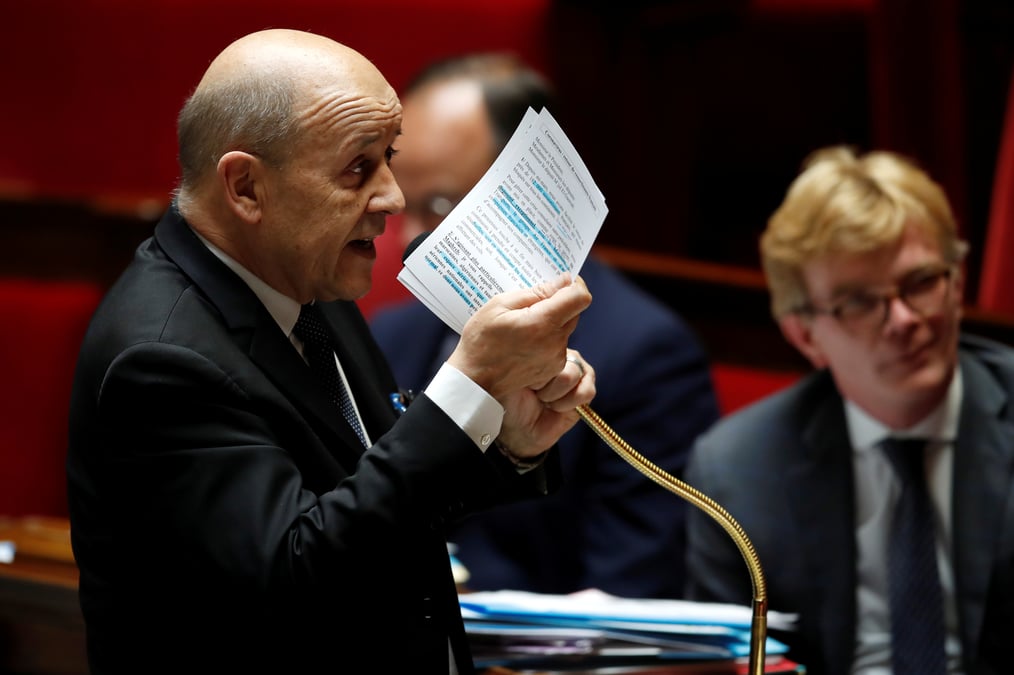 Les europeens pourraient riposter a des annexions en cisjordanie par israel, declare le drian