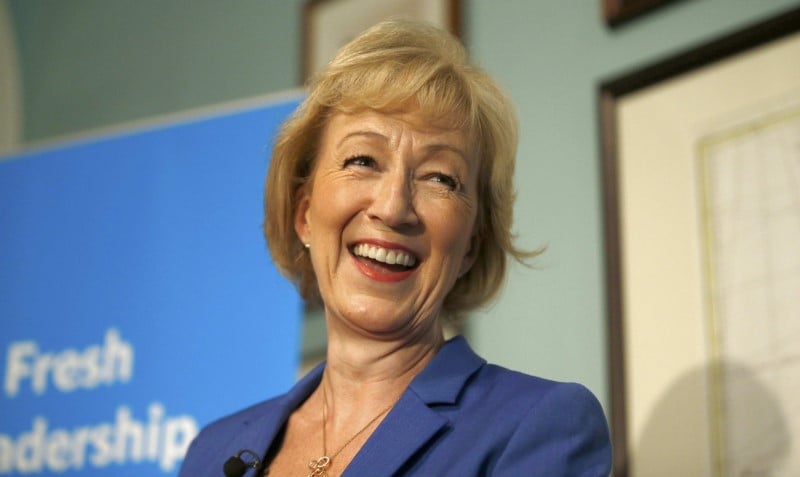 Andrea leadsom soutenue par boris johnson