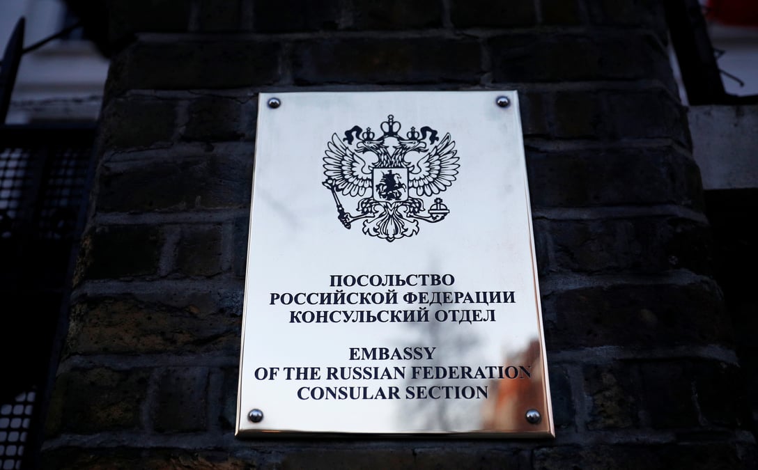 La russie denonce l'expulsion "inacceptable" de diplomates russes