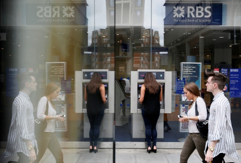 Rbs provisionne 3,1 milliards de livres en vue d'un reglement aux usa