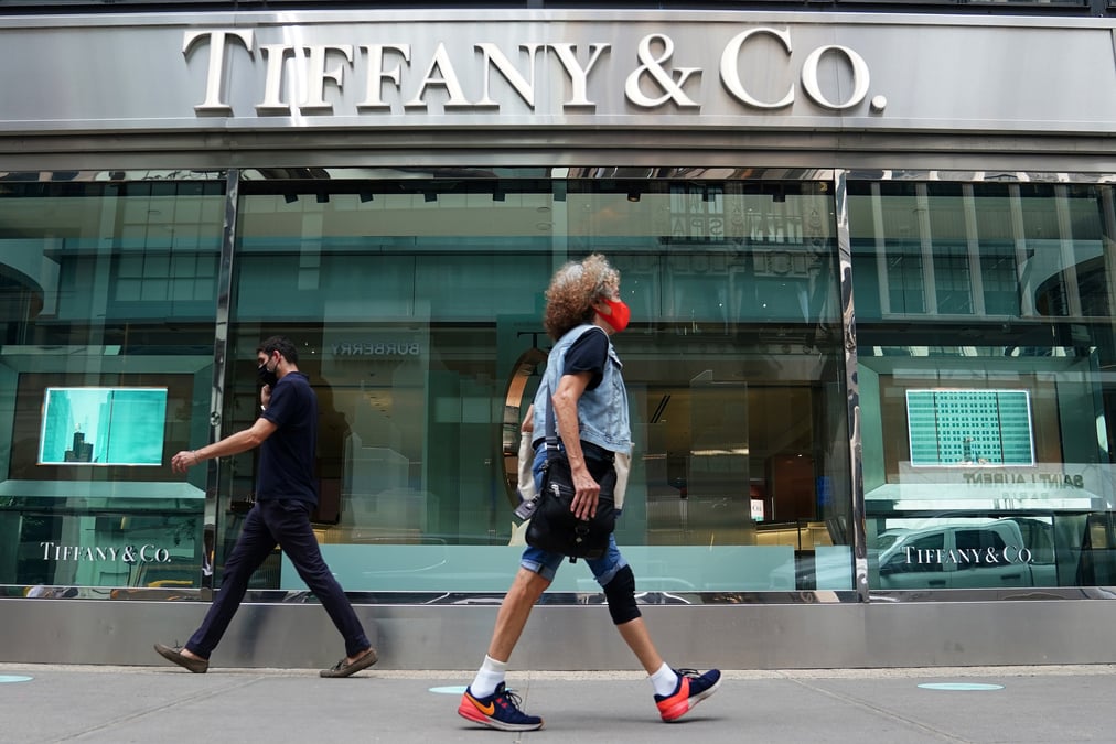 Tiffany: lvmh espere un feu vert de la ce avant le 24 novembre