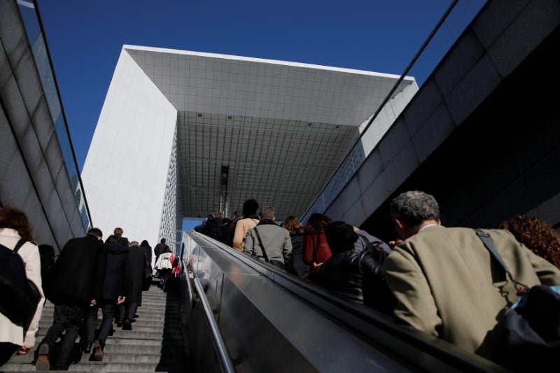 Le climat des affaires en france reste favorable