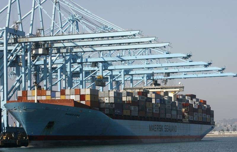 Le déficit commercial US réduit en octobre, exportations record