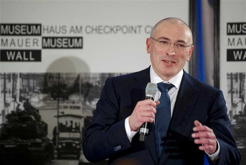 Mikhaïl Khodorkovski défend les "détenus politiques" en Russie
