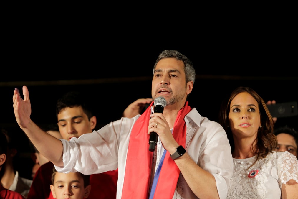 Mario abdo, du parti colorado, elu president du paraguay