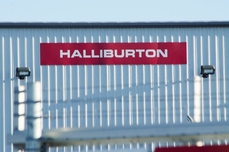 Nouvelle suspension de l'examen par l'ue du projet halliburton-baker hughes