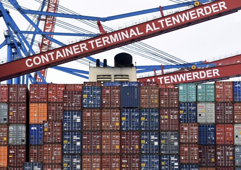 Excedent commercial de 27,5 milliards d'euros dans la zone euro en avril