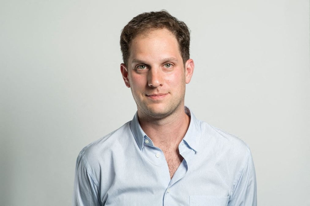 Photo du journaliste du wall street journal evan gershkovich