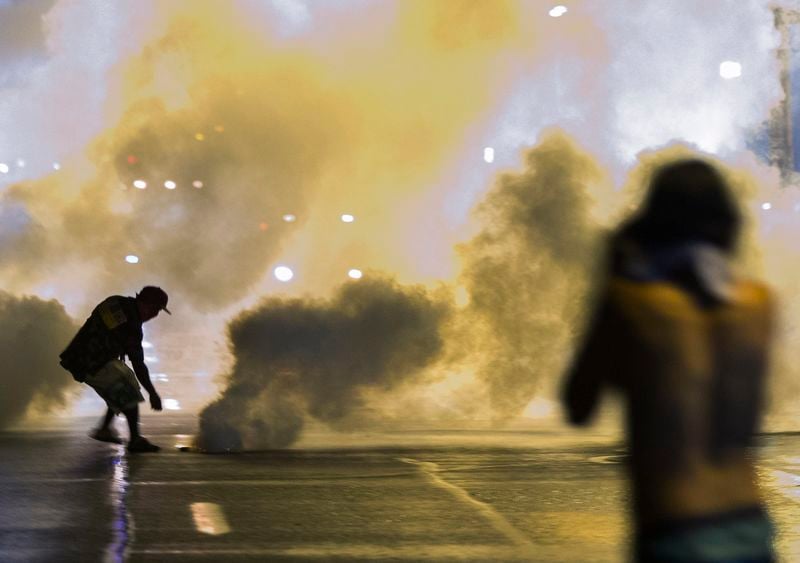 Un blessé par balle dans de nouveaux heurts à Ferguson