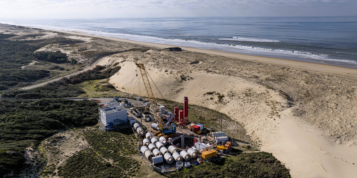 Entre le pays basque espagnol et la Gironde, RTE aménage déjà une ligne électrique sous-marine de 400 km. Mise en service prévue pour 2028.