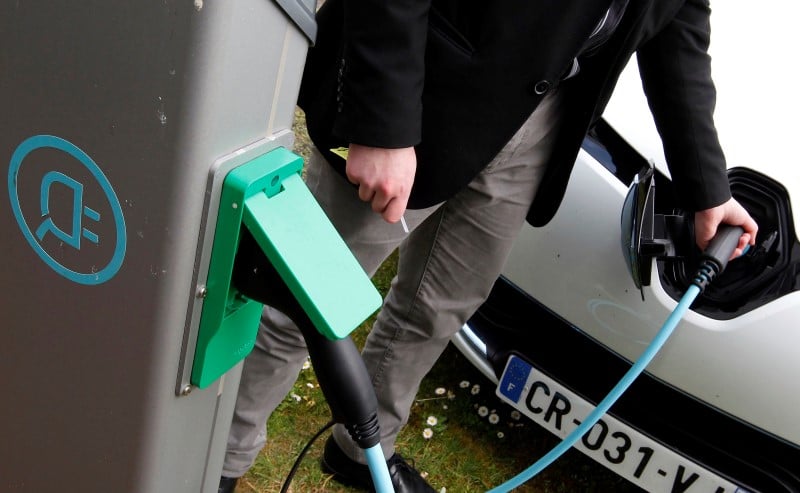 Les immatriculations de voitures electriques en hausse de 85% en janvier
