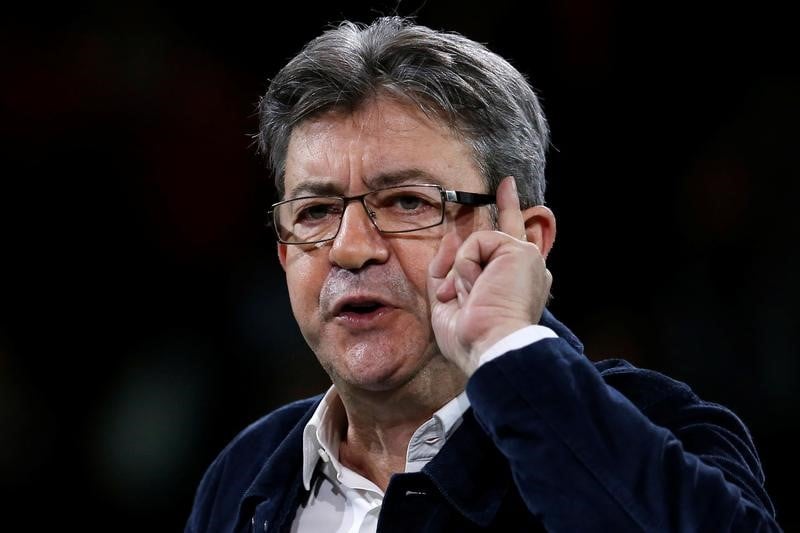 Melenchon rejette l'appel de hamon a se ranger derriere lui