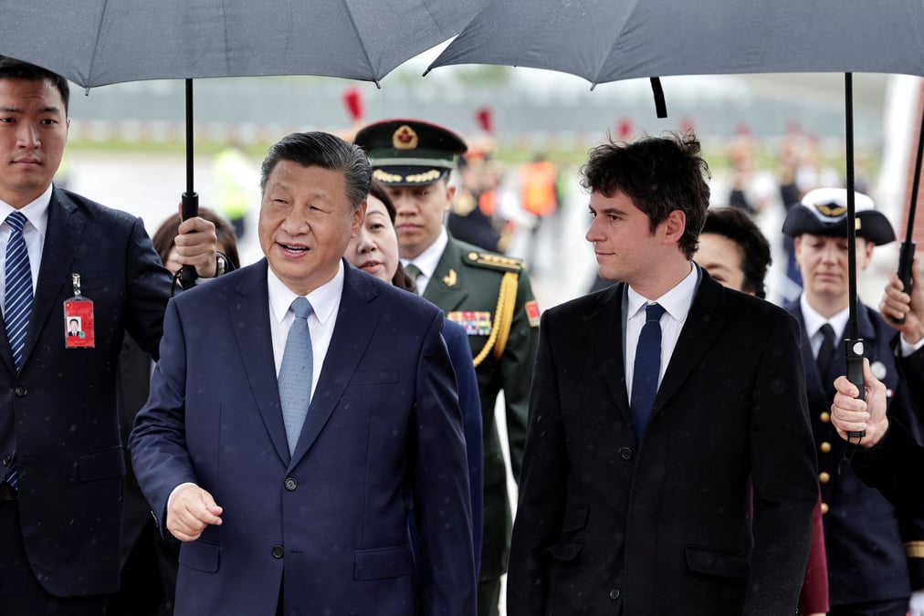 Accueilli dimanche par le Premier ministre Gabriel Attal, Xi Jinping sera reçu ce lundi matin par Emmanuel Macron à l'Elysée,
