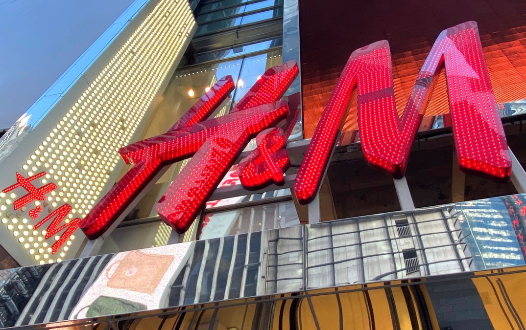 Le benefice de h&m depasse les attentes au 3e trimestre, le redressement se poursuit