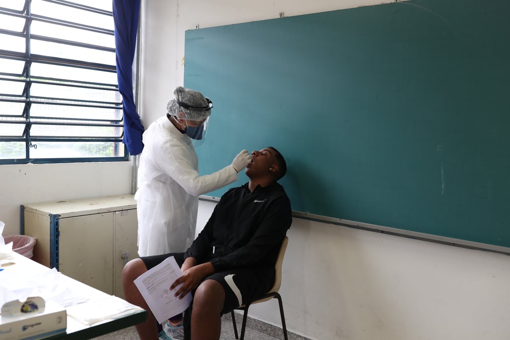 Coronavirus: le bilan au bresil depasse les 5,6 millions de cas