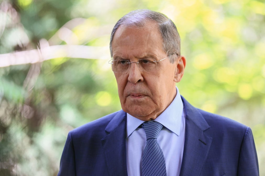 Lavrov denonce la "guerre hybride totale" menee par l'occident contre la russie