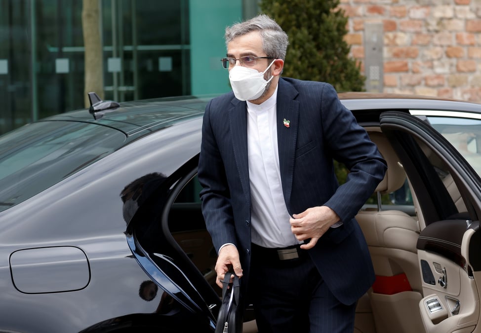 Les negociateurs iraniens repartent a vienne