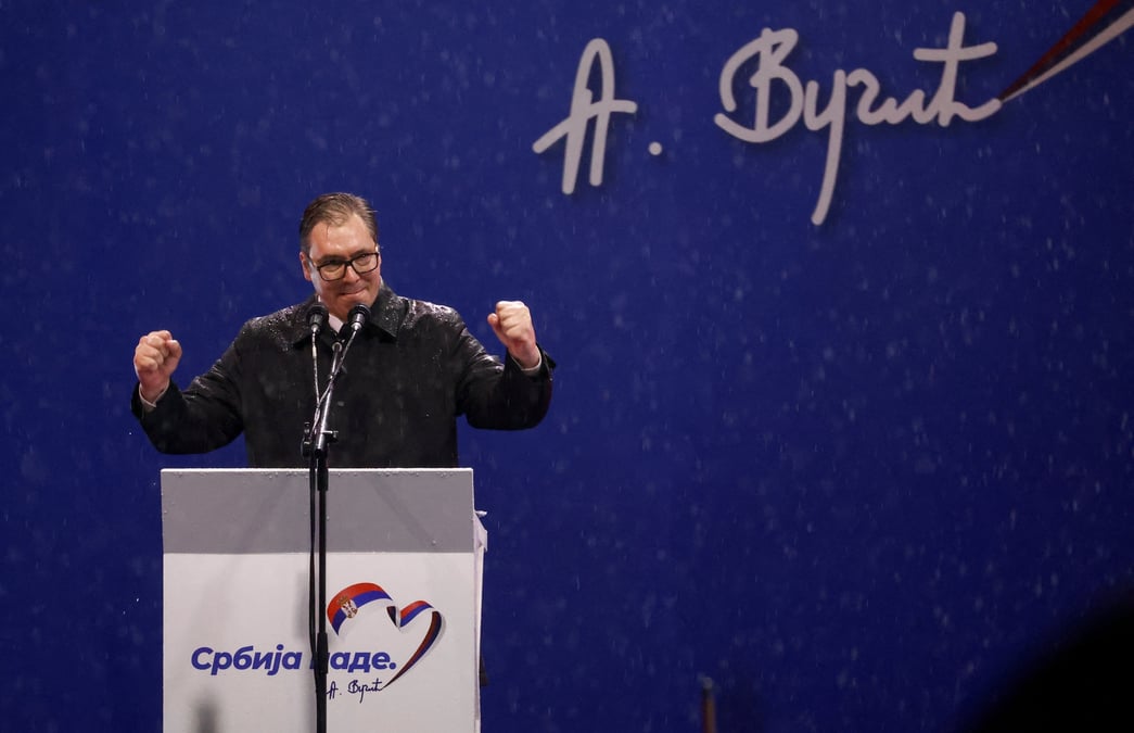Aleksandar vucic lors d'un meeting a belgrade
