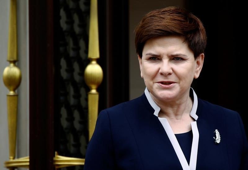 La crise constitutionnelle en pologne inquiete la ce