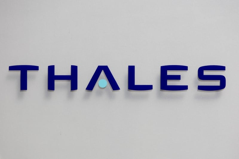 Thales va lancer un service d'internet a bord des avions