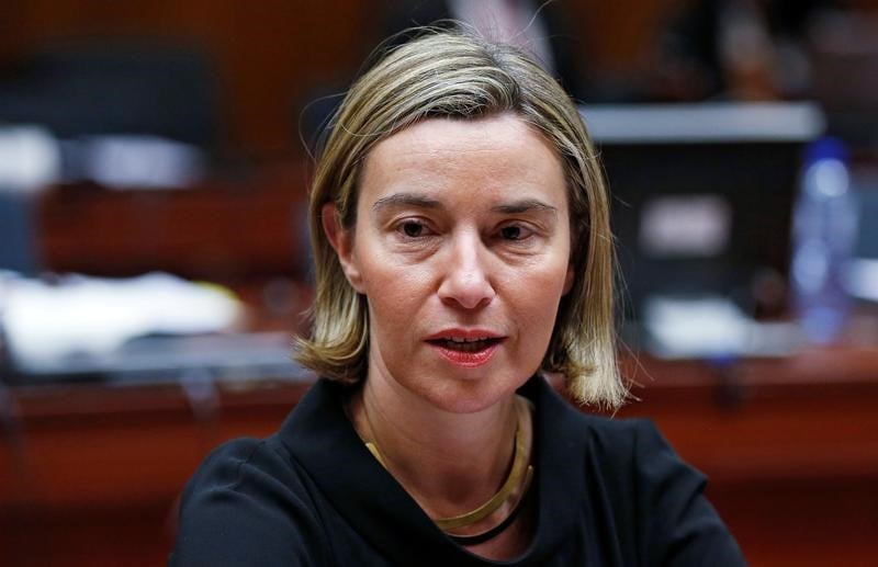 Mogherini (ue) regrette le retrait de la russie de la cpi