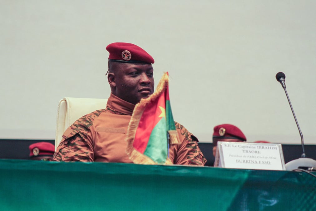Les chefs des juntes du sahel se reunissent en sommet a niameya