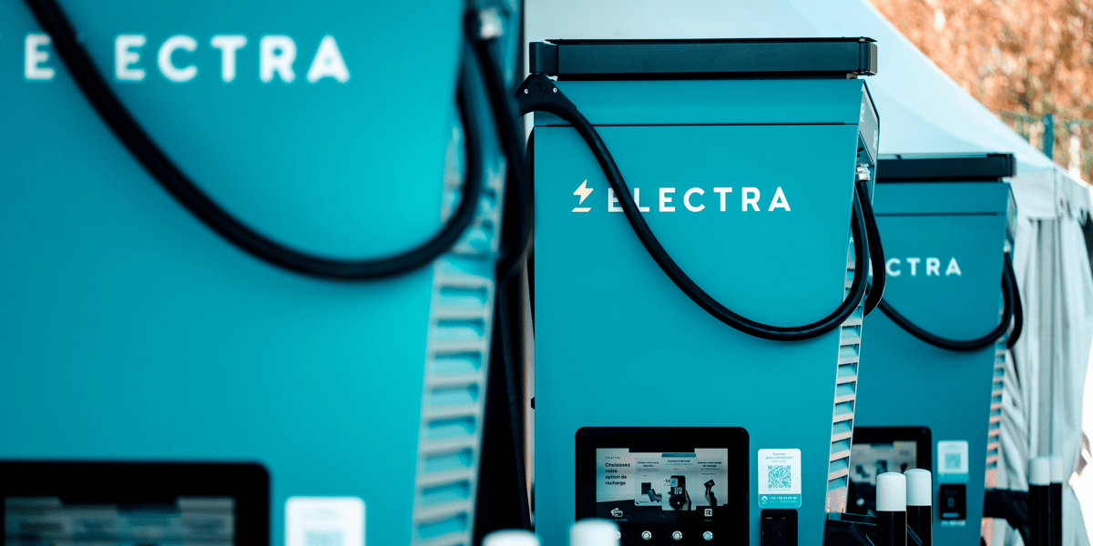 La start-up Electra spécialisée dans les bornes de recharge électrique a bien résisté à la tendance baissière en 2024 en levant 300 millions d'euros en janvier.