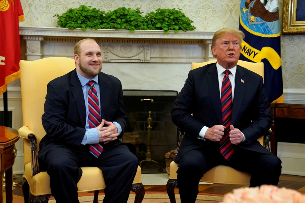 Apres deux annees de detention au venezuela, josh holt de retour aux usa
