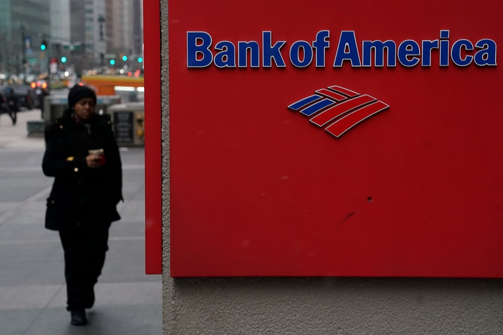 Encore des flux vers les actions malgre la volatilite, dit bofa